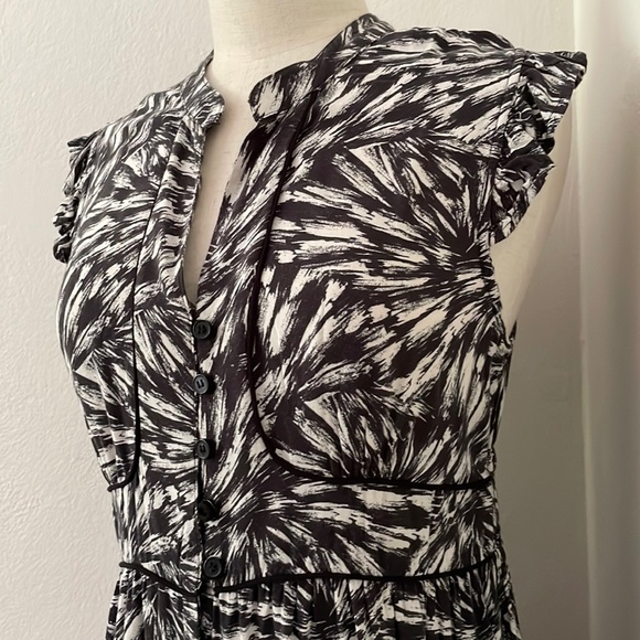 Striking Black & White Floaty Trouser Jumpsuit - Aus Size 12 - George at Asda - Picture 3 of 16